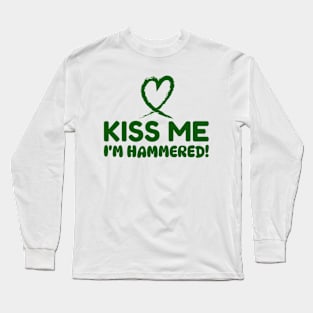 st paddys day kiss me Long Sleeve T-Shirt